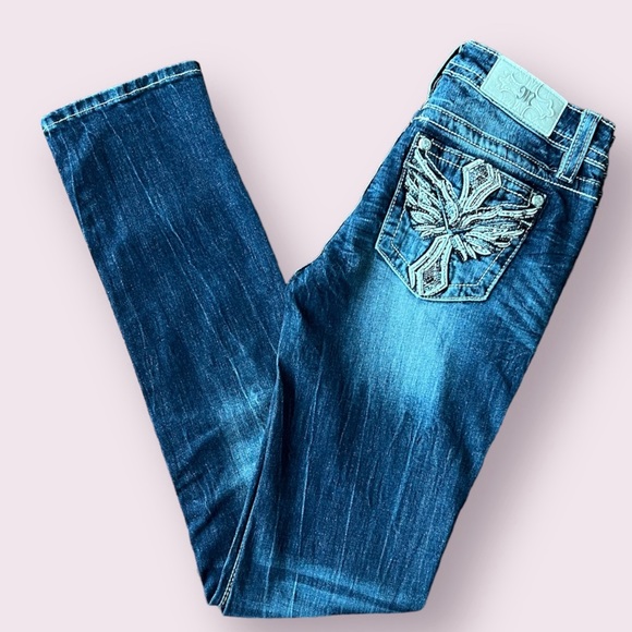 Miss Me Jeans Standard Straight Leg - Size 27 x 33” Inseam - Picture 7 of 12